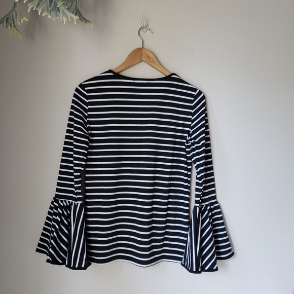 Boho Bell Sleeve Crew Neck Top - Picture 6 of 12